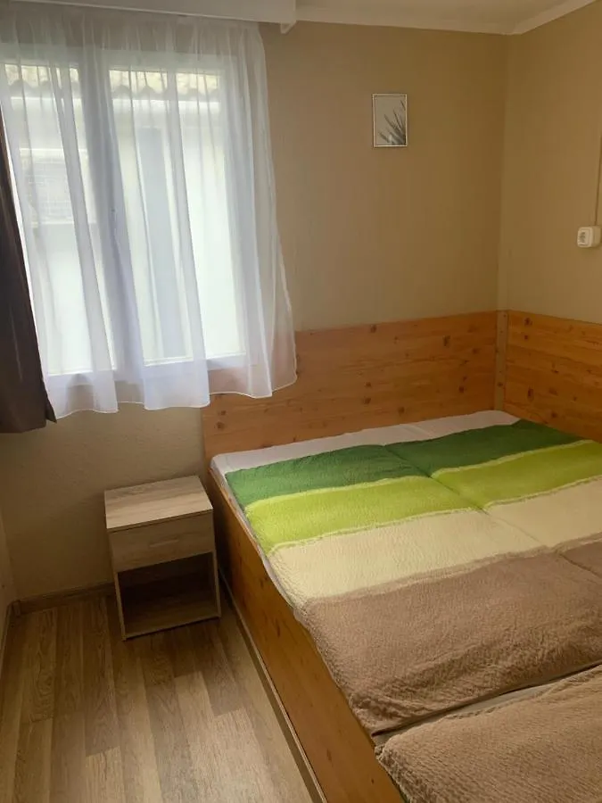 Guest house Fenyves Family Rooms And Bungalows Hajduszoboszlo Hungary