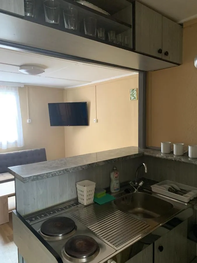 Guest house Fenyves Family Rooms And Bungalows Hajduszoboszlo