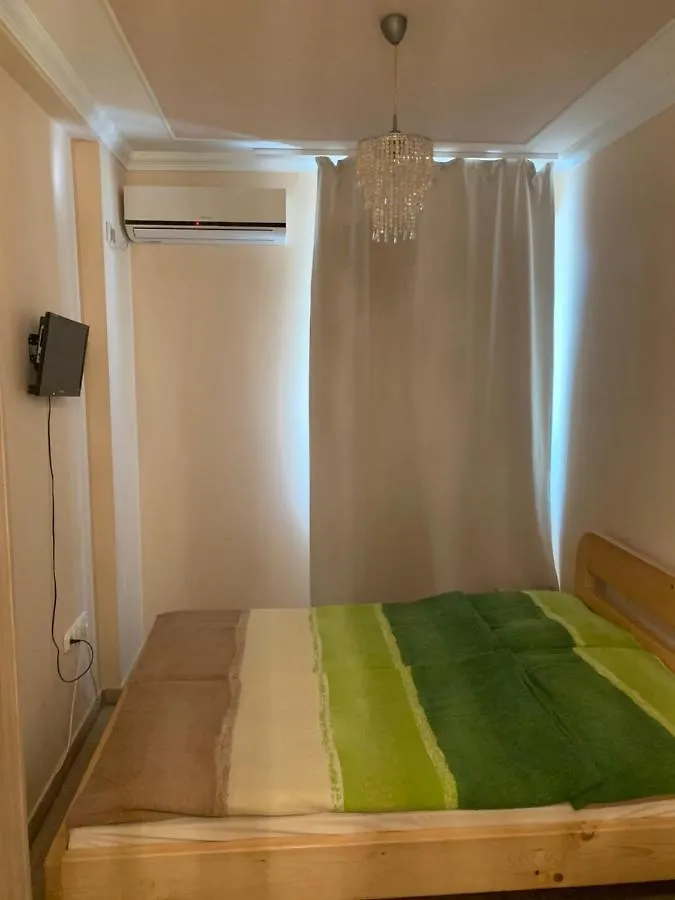 Fenyves Family Rooms And Bungalows Hajduszoboszlo Guest house