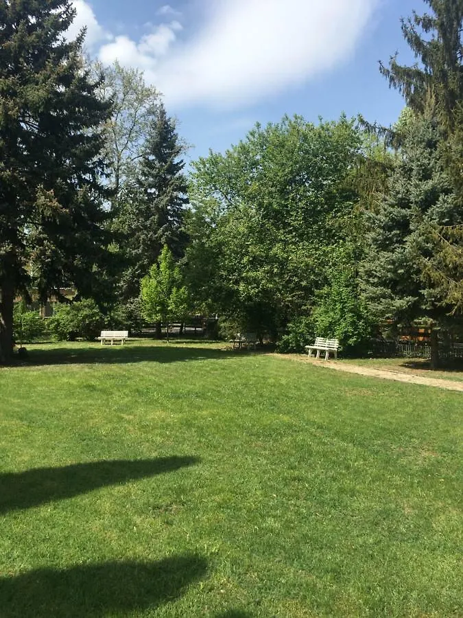 Fenyves Family Rooms And Bungalows Hajduszoboszlo