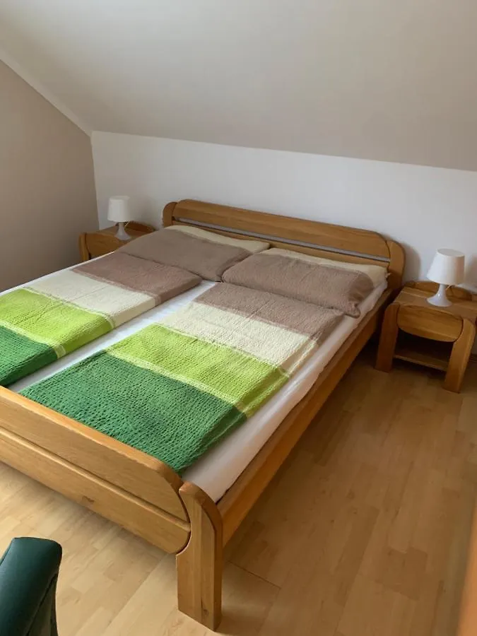 Vendégház Fenyves Family Rooms And Bungalows Hajdúszoboszló